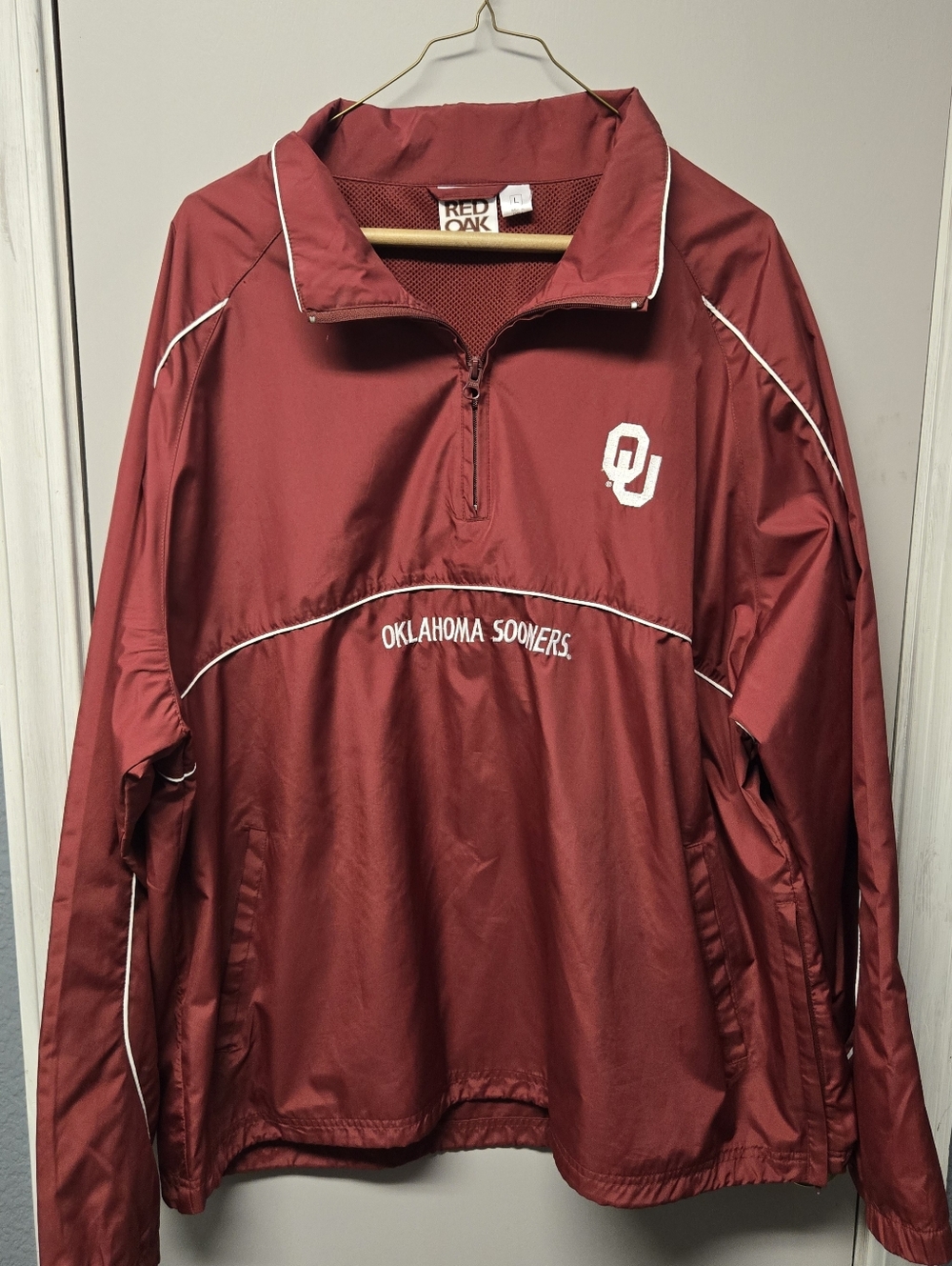 Vintage Red Oak OU Large Windbreaker